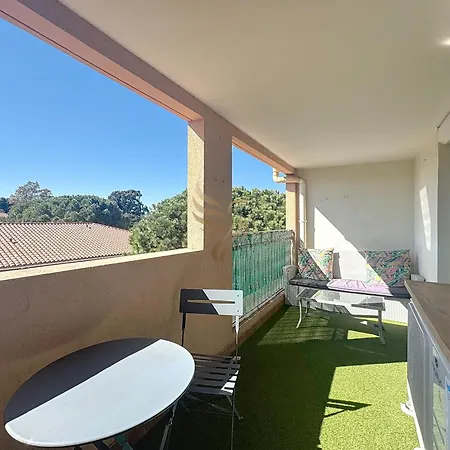 公寓 Cosy Studio, A/c, Terrace, Near & Center